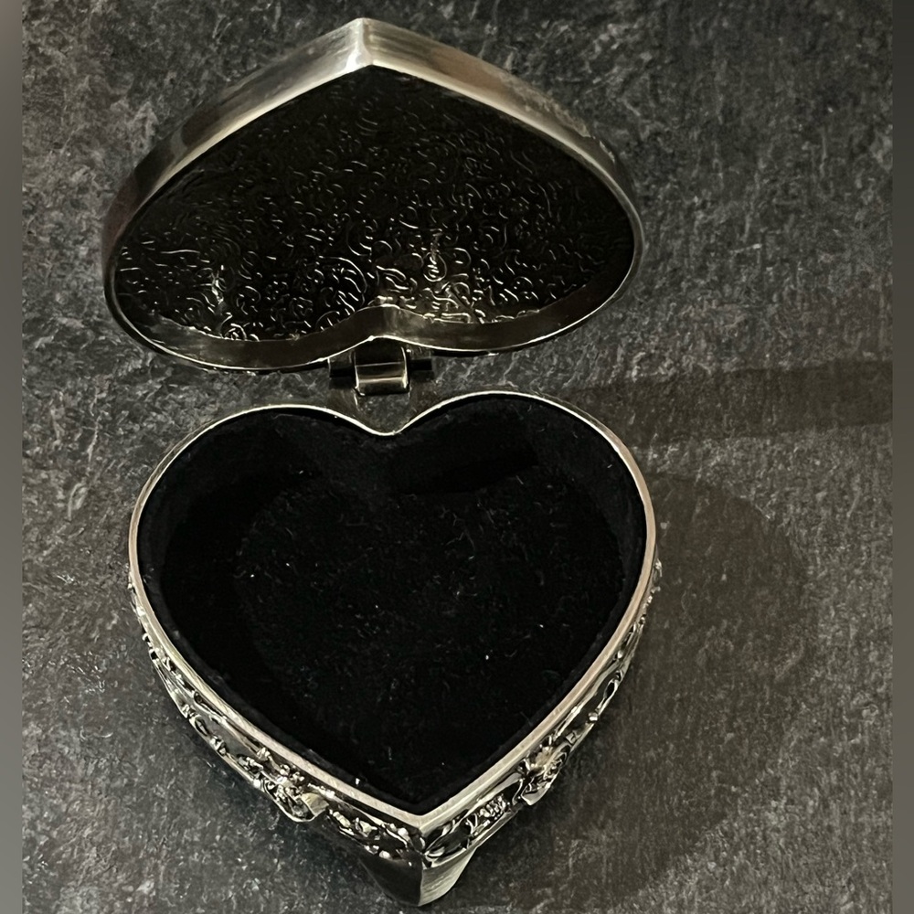 Engraved Jewellery box - Picture 7 of 8